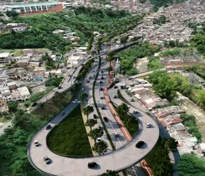 thpubInt_700X400_9580